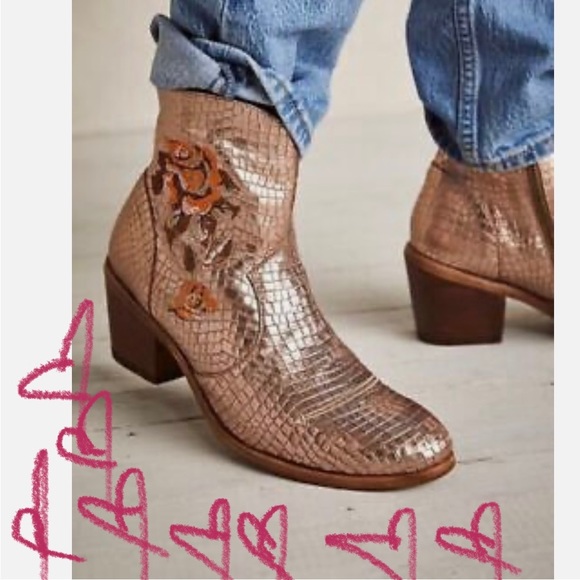 Italian Cowboy by Free People Marco Delli Chenoa Metallic Bronze Ankle Boots ❤️ - Picture 16 of 17